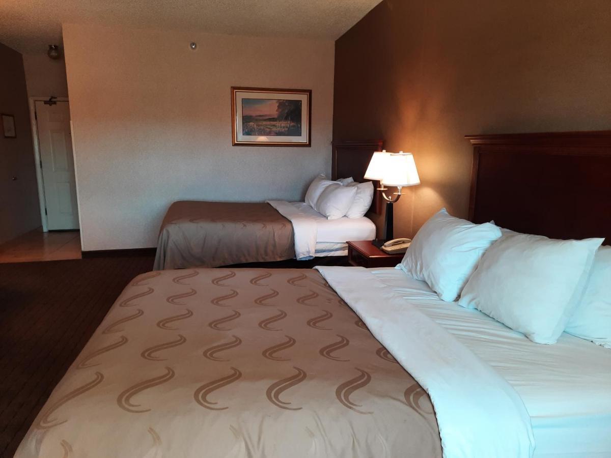 Quality Inn & Suites Grants - I-40 Kültér fotó