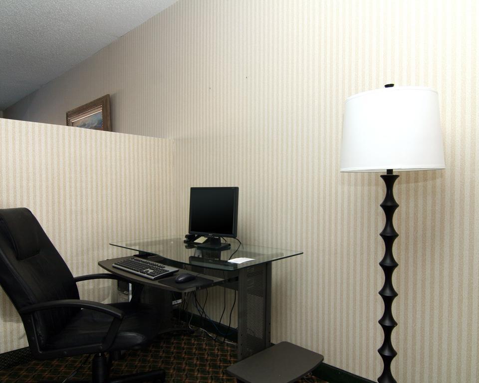 Quality Inn & Suites Grants - I-40 Kültér fotó