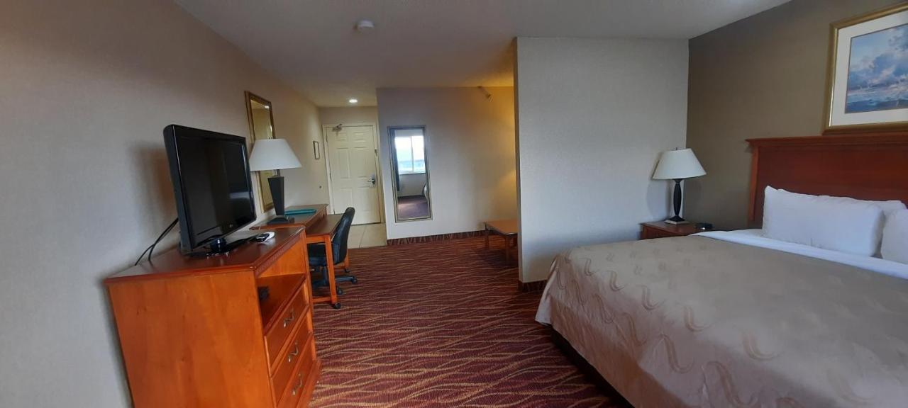 Quality Inn & Suites Grants - I-40 Kültér fotó