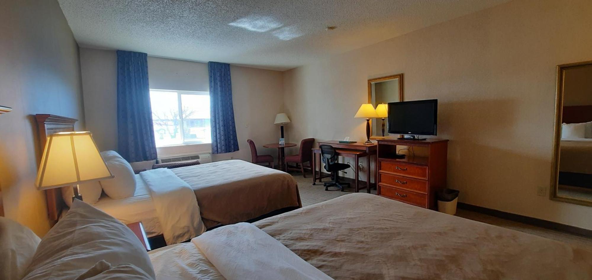 Quality Inn & Suites Grants - I-40 Szoba fotó