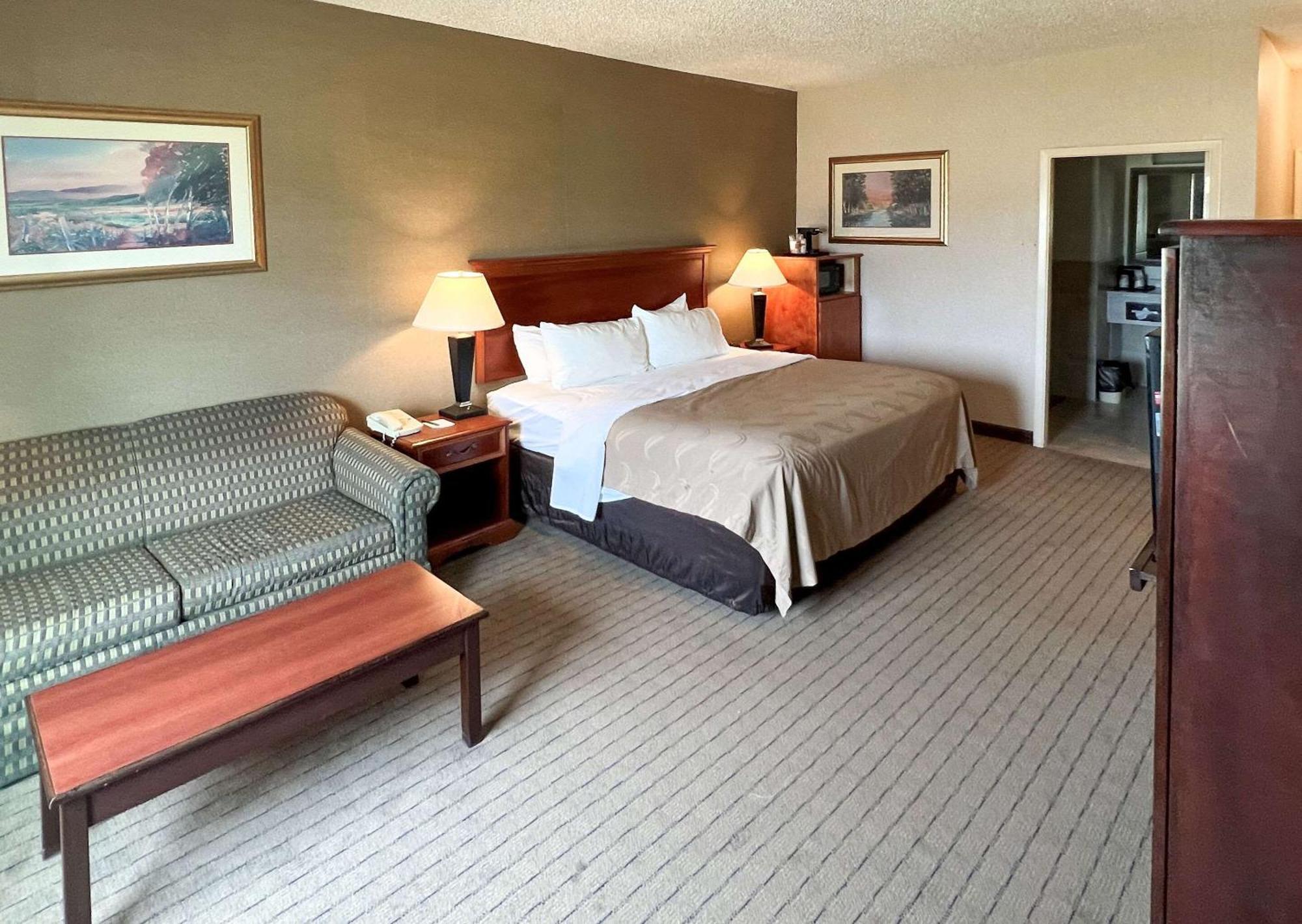 Quality Inn & Suites Grants - I-40 Kültér fotó