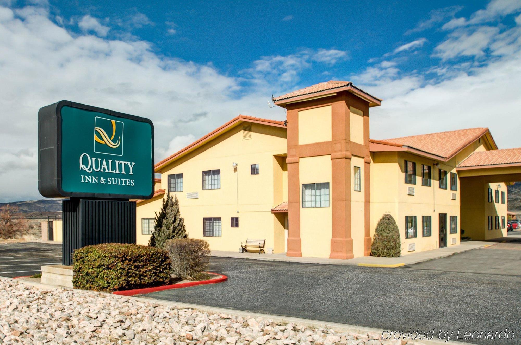 Quality Inn & Suites Grants - I-40 Kültér fotó