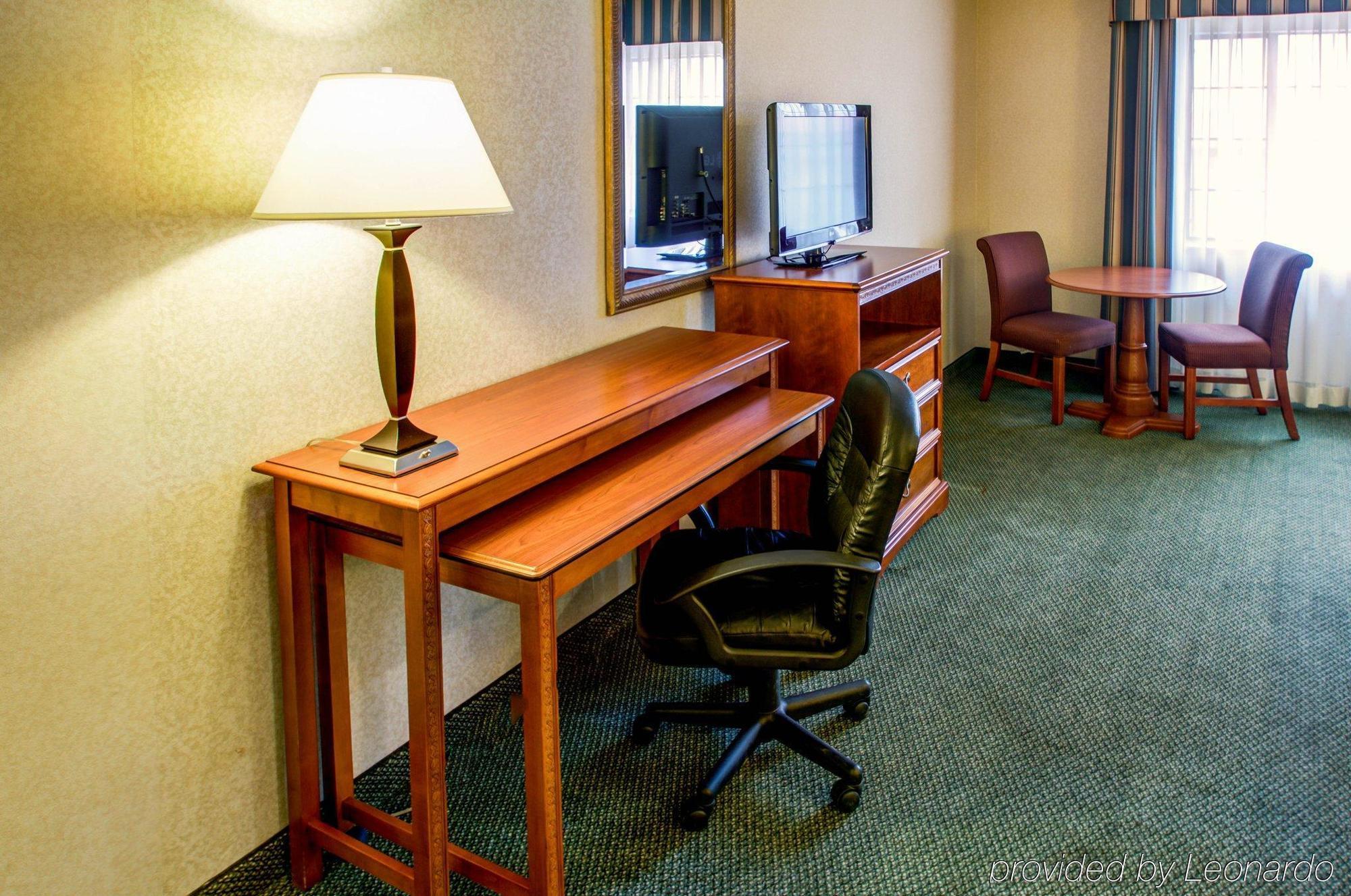 Quality Inn & Suites Grants - I-40 Kültér fotó